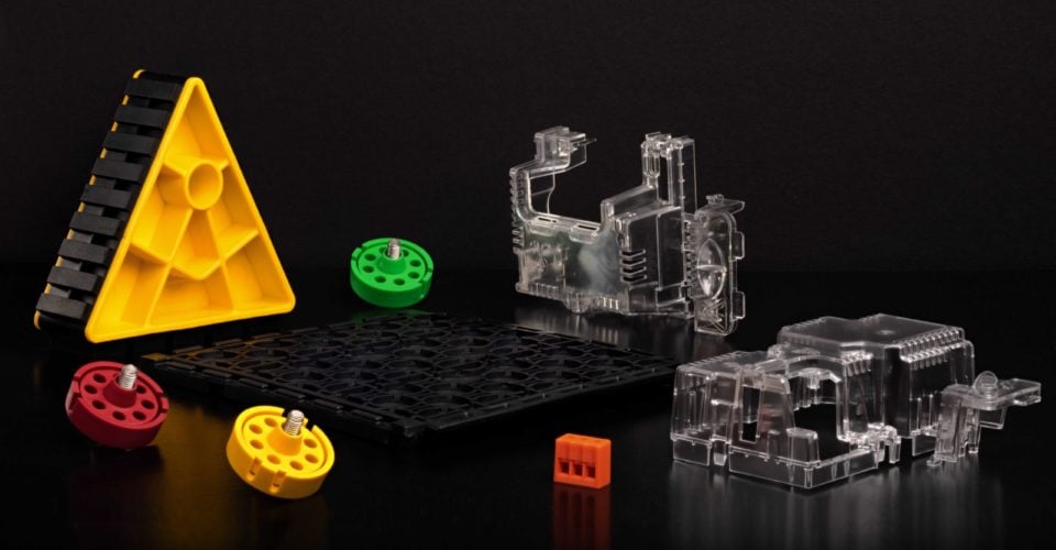 Plastic mouldings