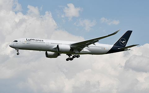 Boeing flying through the sky
